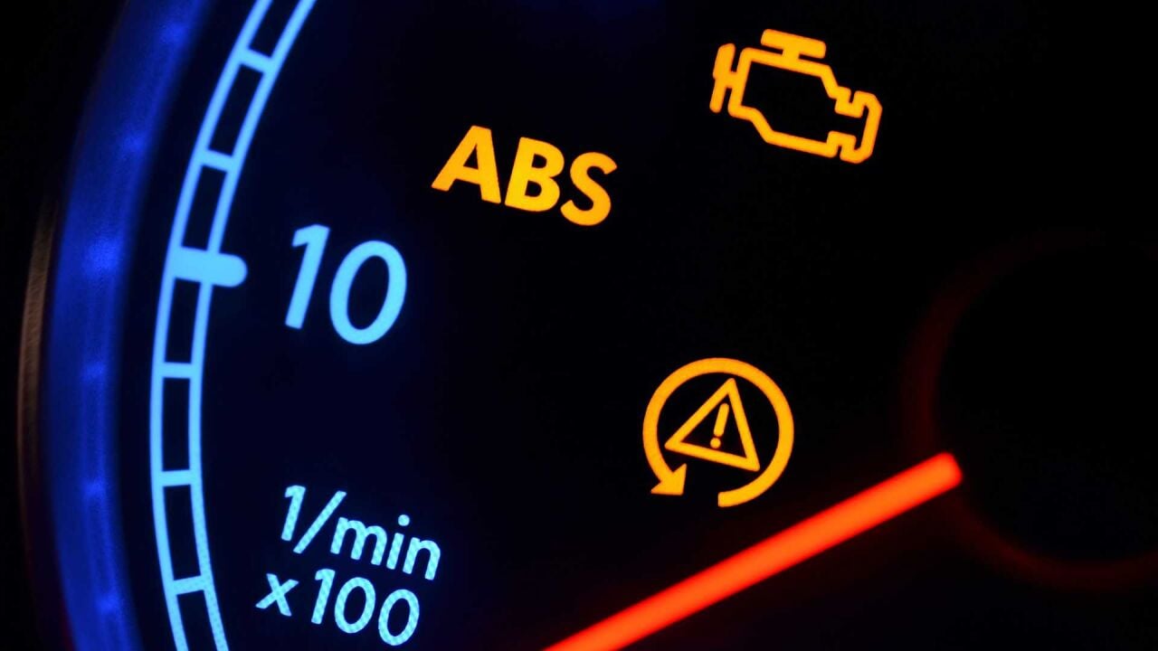Motor Arızası: Arıza Işığı Yandığında Arıza Tespiti Nasıl Yapılır?